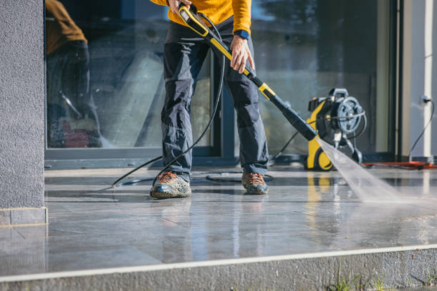 Best Sidewalk Pressure Washing  in Phelan, CA