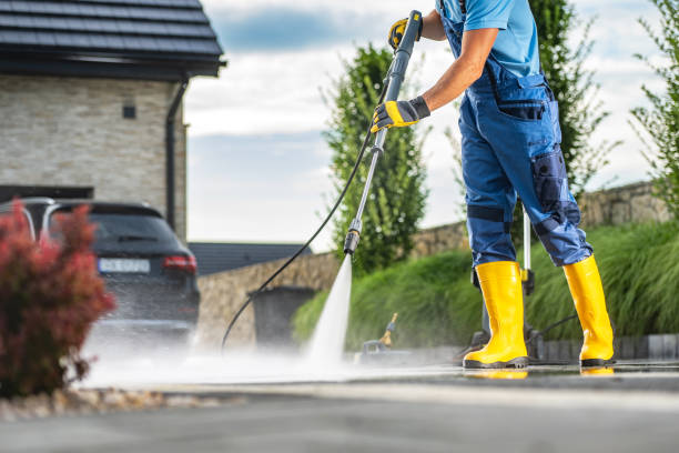 Why Choose Our Certified Pressure Washing Experts for Your Project Needs in Phelan, CA?